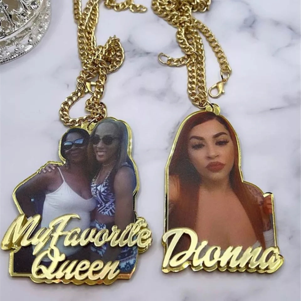 Name & Pic Color Necklace